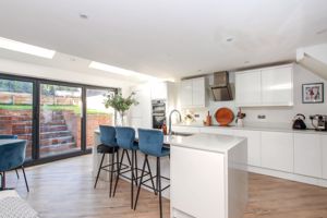 Photo 14- click for photo gallery